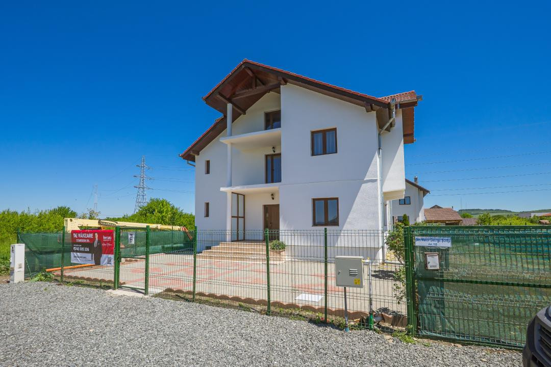 Casă individuală în Veterani, curte liberă 400 mp, zonă foarte căutată!