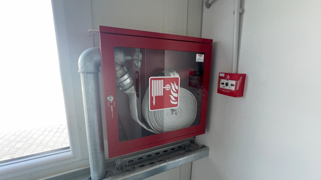 DE ÎNCHIRIAT — Hală producție/depozitare + birouri. Parcul Industrial Vest-Sibiu