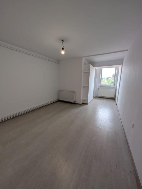 Apartament luminos cu 1 cameră, zonă liniștită – Str. Florilor, Cisnădie