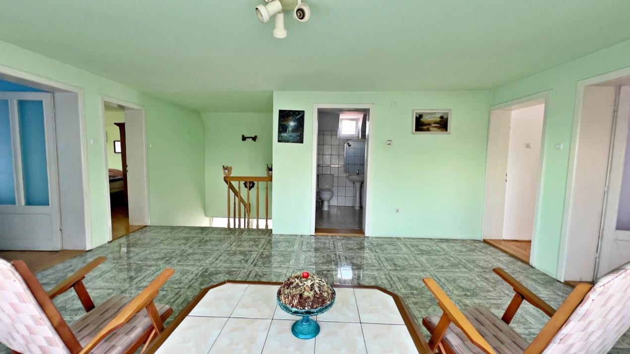 Casă 6 camere D+P+M-238 mp utili, 514 mp curte, Zona  Cartier Kogalniceanu 