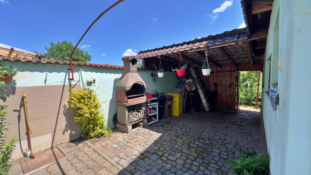 Casă 6 camere D+P+M-238 mp utili, 514 mp curte, Zona  Cartier Kogalniceanu 