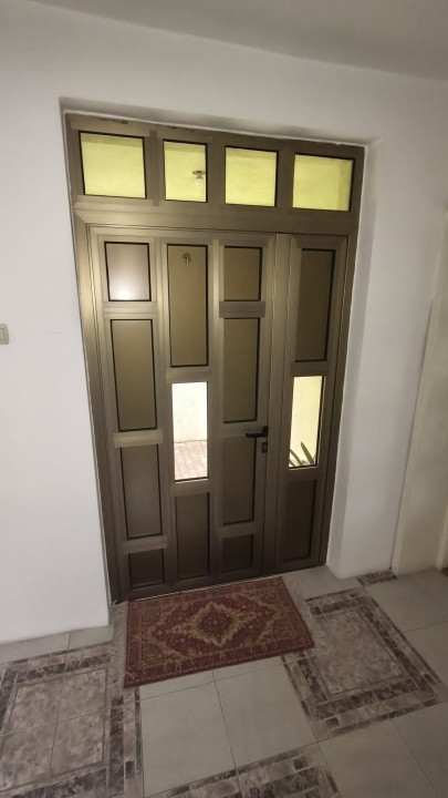 Casă 6 camere D+P+M-217 mp utili, 515 mp curte, Zona  Cartier Kogalniceanu 