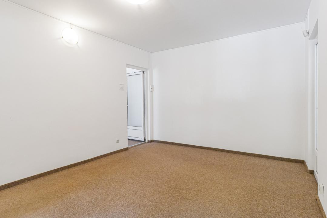 Vânzare apartament cu 2 camere, Strada Zizinului - zona Scriitorilor