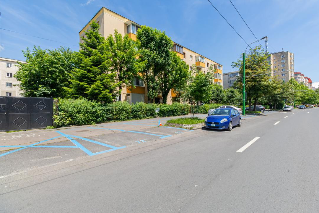 Vânzare apartament cu 2 camere, Strada Zizinului - zona Scriitorilor