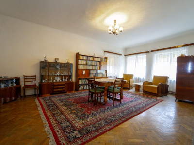 Apartament 3 camere - Eleganță și spațiu în Centrul Istoric al Sibiului – 122 mp