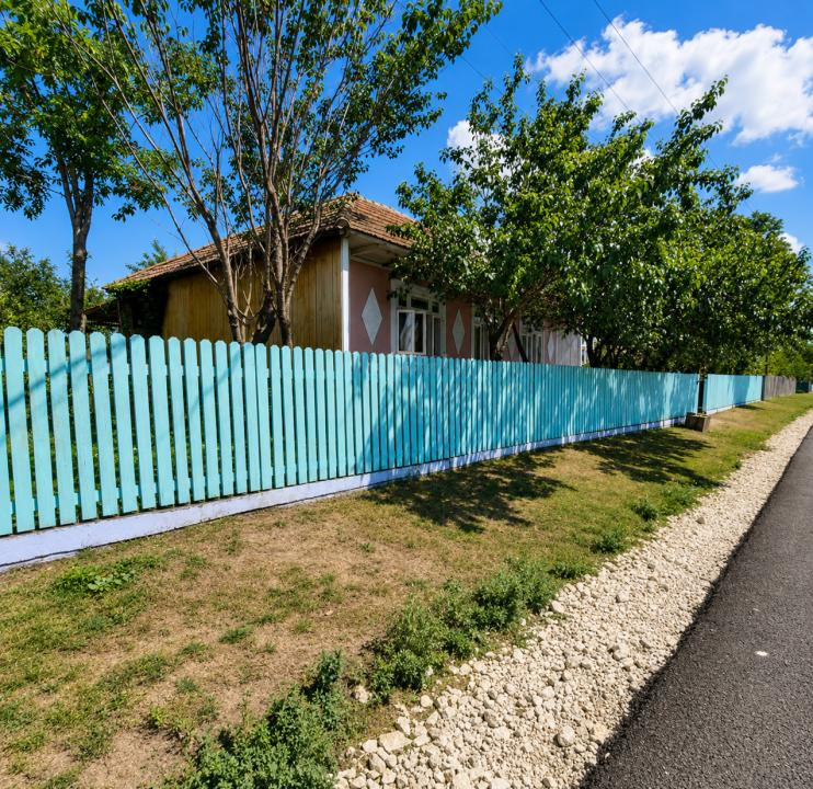 Casă 4 camere + teren 1.600 mp | Sat Nou, Săveni, BT | 25.000 €