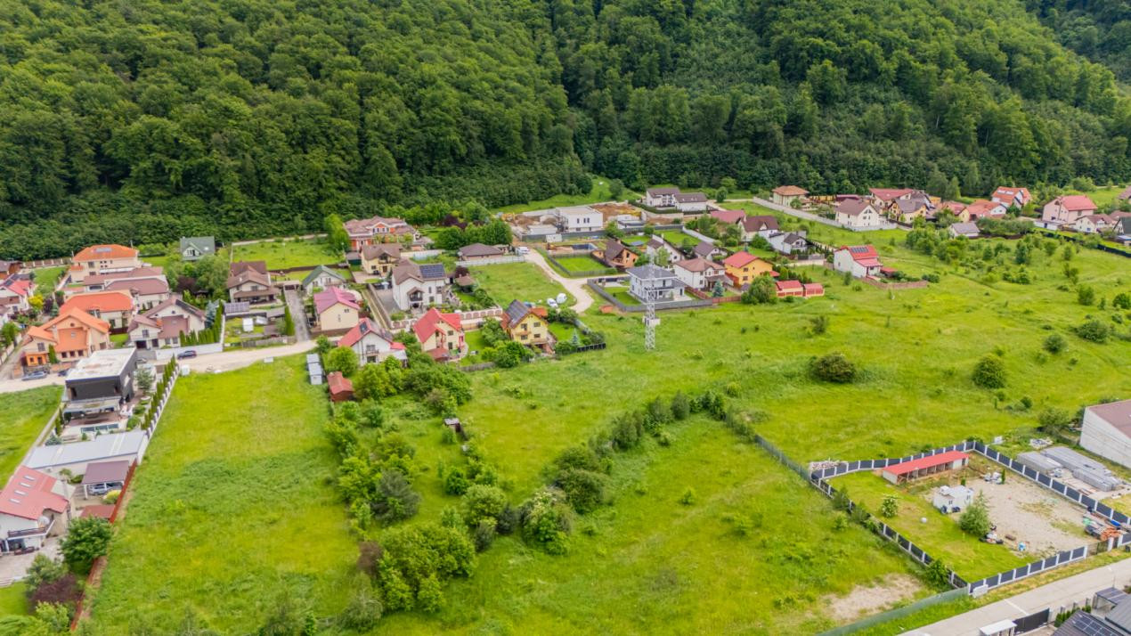 Teren intravilan | Bunloc - zonă exclusivistă | PUZ aprobat | 1.025 mp