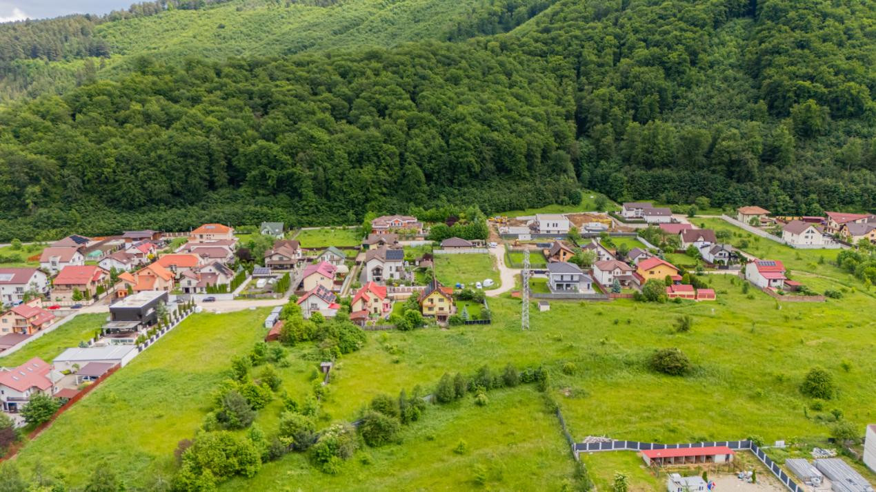 Teren intravilan | Bunloc - zonă exclusivistă | PUZ aprobat | 1.025 mp