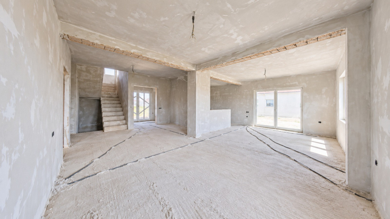 Casa cu 7 camere, 224 mp utili, teren 700 mp | Feldioara 