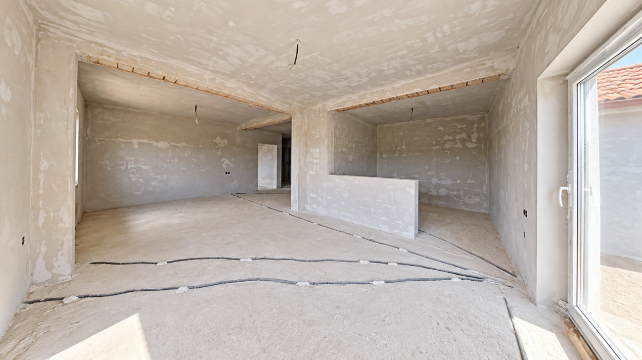 Casa cu 7 camere, 224 mp utili, teren 700 mp | Feldioara 