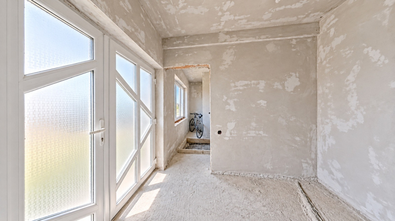 Casa cu 7 camere, 224 mp utili, teren 700 mp | Feldioara 