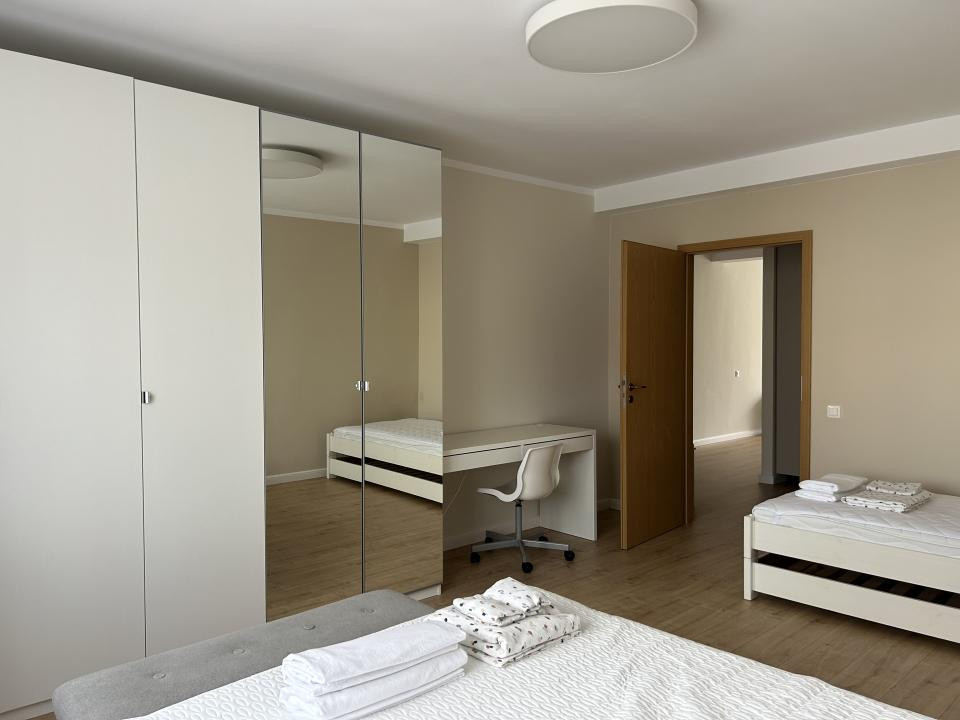 Apartament 2 camere, disponibil imediat, zona Ștrand 