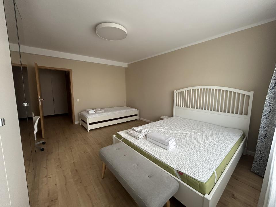 Apartament 2 camere, disponibil imediat, zona Ștrand 