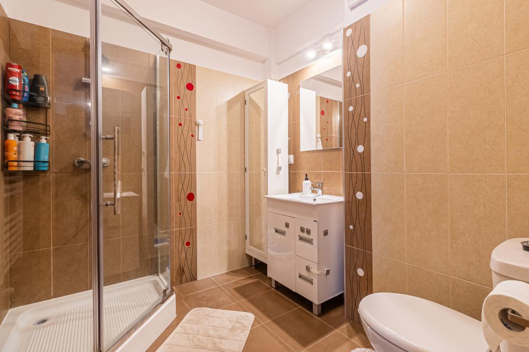 OPORTUNITATE | TRACTORUL | 3 CAMERE | 2 BĂI | 2 BALCOANE | 2 PARCĂRI | BOXĂ