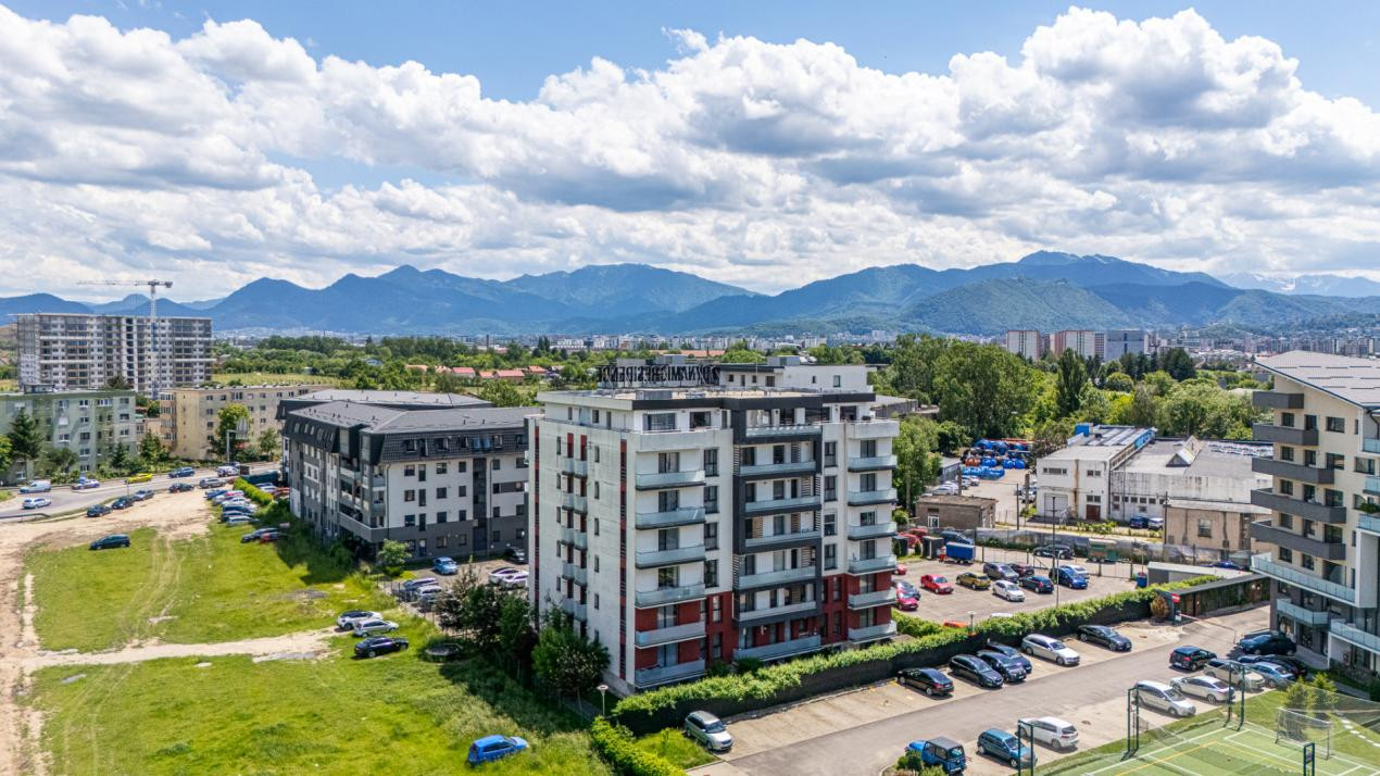 OPORTUNITATE | TRACTORUL | 3 CAMERE | 2 BĂI | 2 BALCOANE | 2 PARCĂRI | BOXĂ