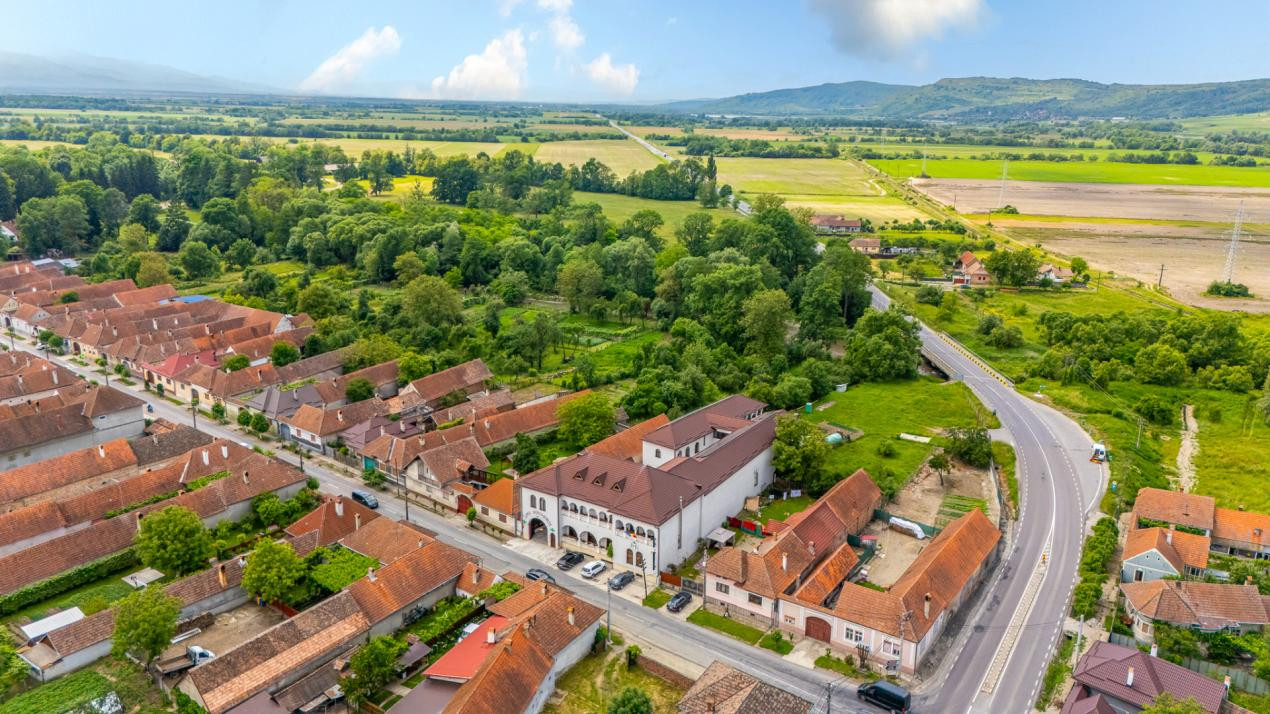 Hotel + Restaurant, Sâmbăta de Jos, Brașov | Comision 0%