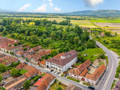 Hotel + Restaurant, Sâmbăta de Jos, Brașov | Comision 0%