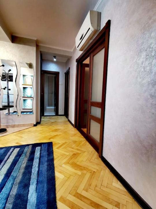 Aparament cu 4 camere in Targu Cucu, cu 2 dormitoare duble!