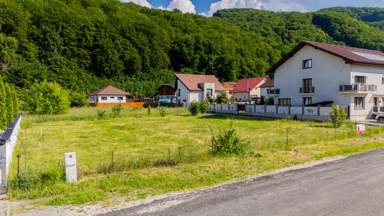 Teren pentru construcții în Bunloc, cu potențial imens