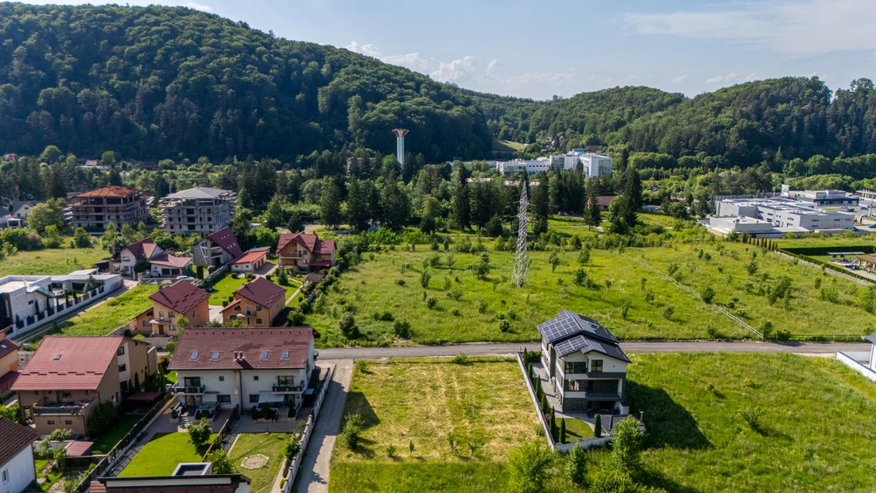 Teren pentru construcții în Bunloc, cu potențial imens
