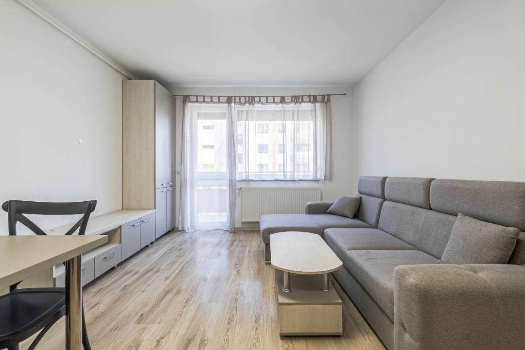 Închiriere studio modern și complet mobilat, în zona Tractorul