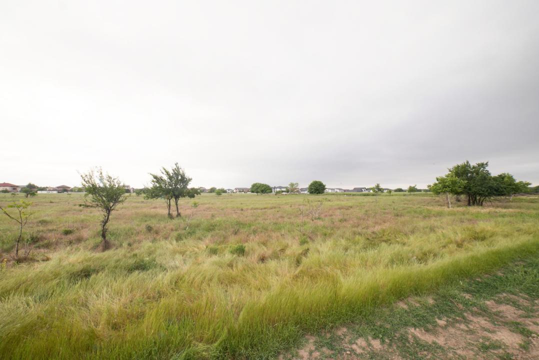 Lot teren 700 mp*Intravilan*Comuna Berceni*deschidere 17m