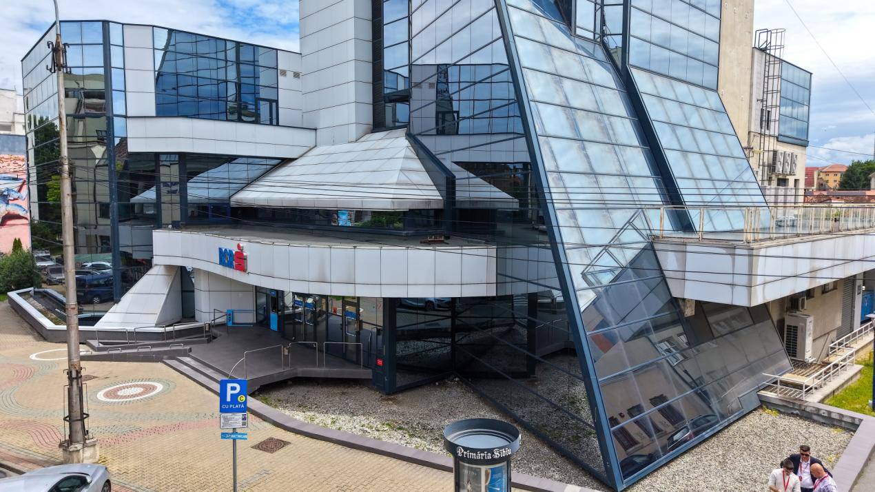 Birouri premium de închiriat | Clădire cu 6 etaje în centrul Sibiului