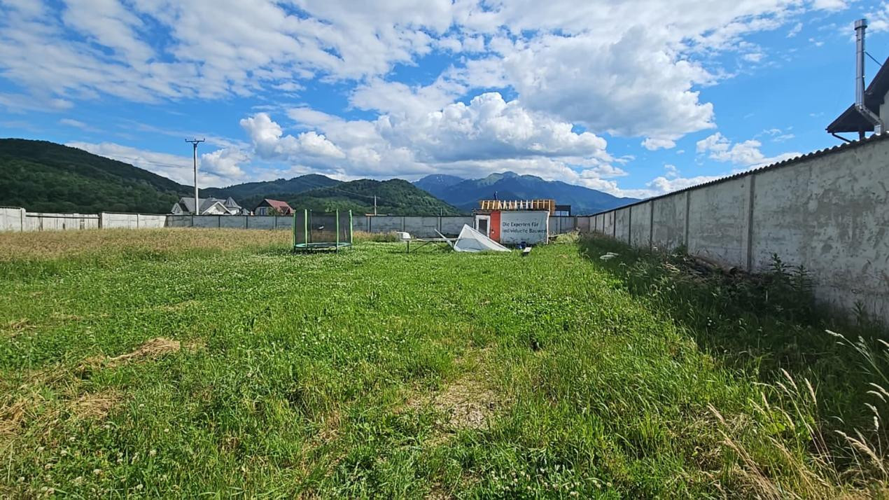 Teren Intravilan | Gata de construit | 1078 mp – Glajarie