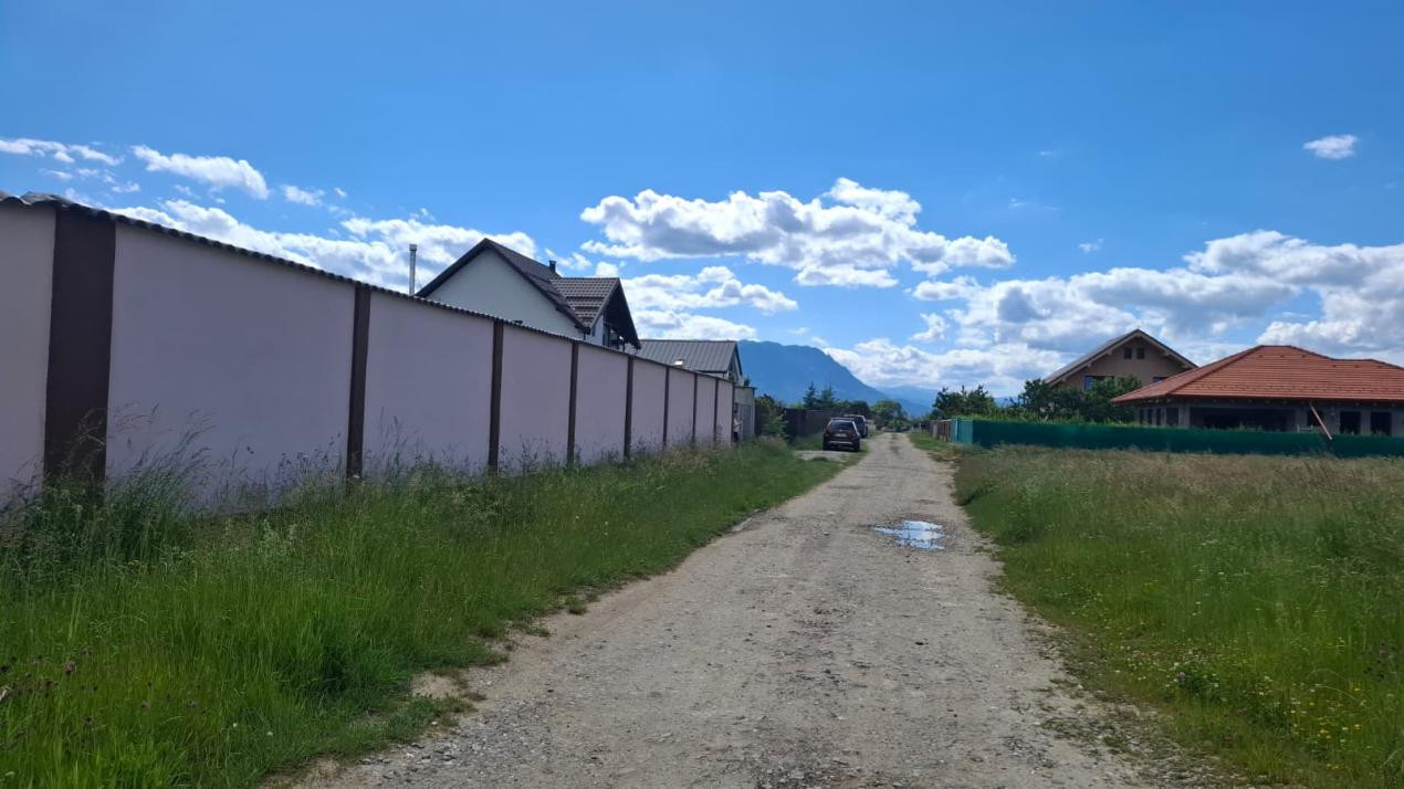 Teren Intravilan | Gata de construit | 1078 mp – Glajarie