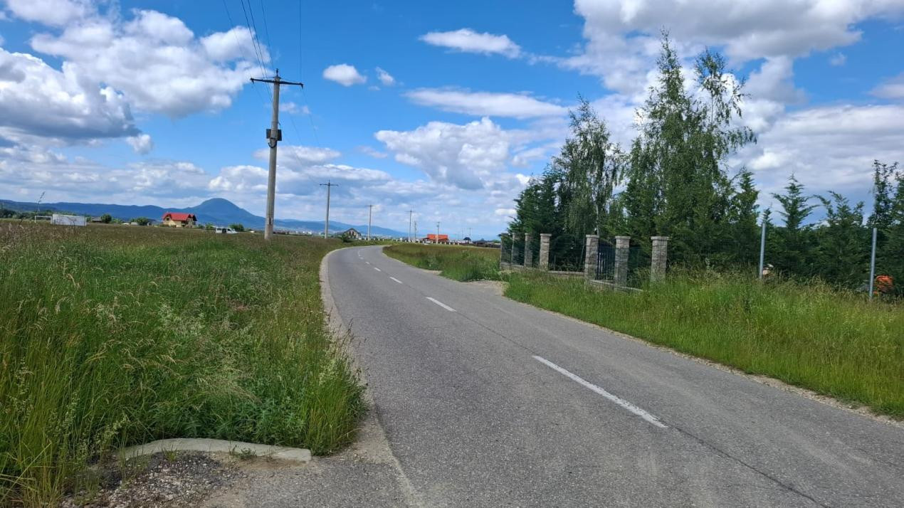 Teren Intravilan | Gata de construit | 1078 mp – Glajarie