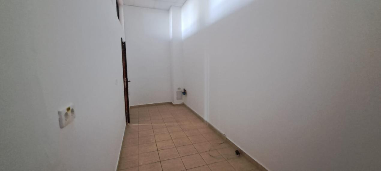 De Închiriat ,spațiu comercial/birouri – parter, acces stradal direct