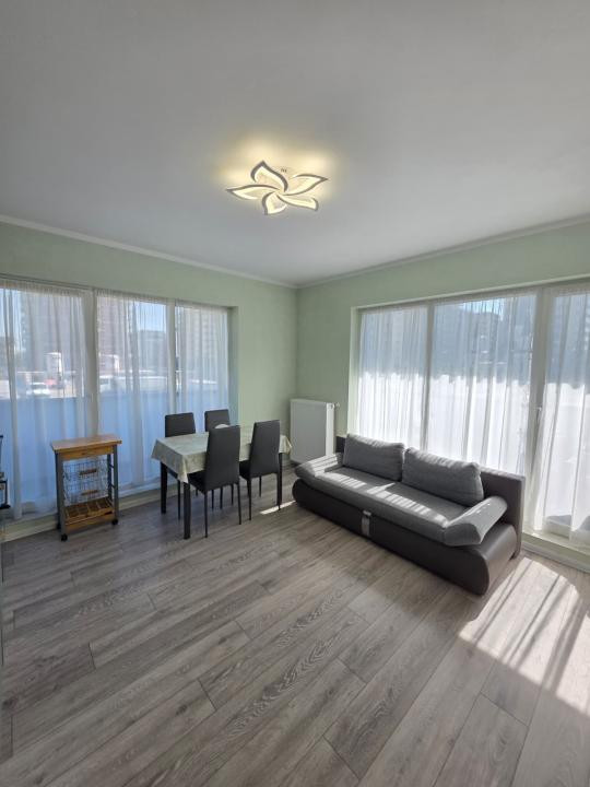 Apartament 3 camere/loc de parcare inclus/Tractorul