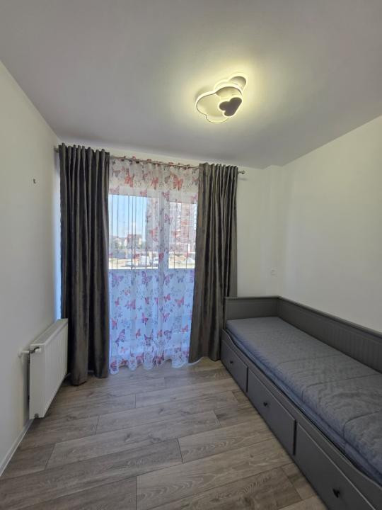 Apartament 3 camere/loc de parcare inclus/Tractorul