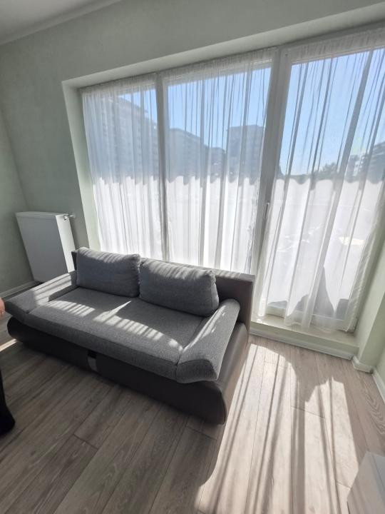 Apartament 3 camere/loc de parcare inclus/Tractorul