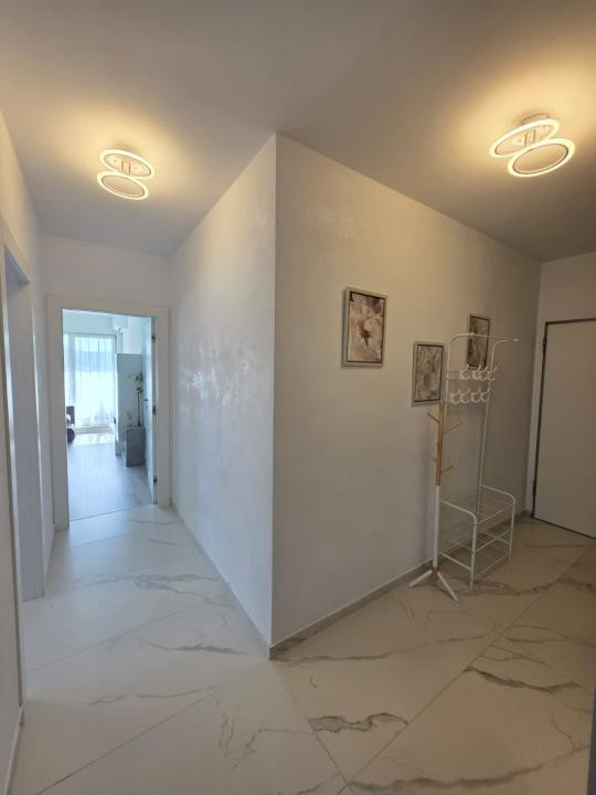 Apartament 3 camere/loc de parcare inclus/Tractorul