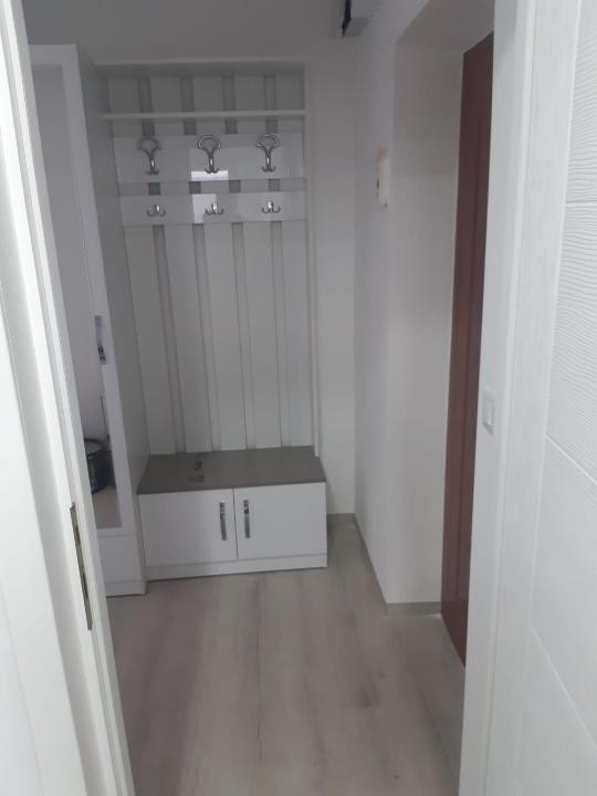 Apartament in zona Garii,cu 3 camere, renovat!