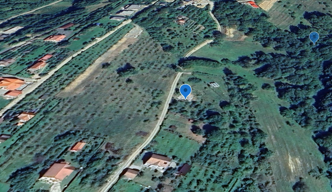 Teren Intravilan 977 mp de Vânzare în Cisnădioara – Locație de Poveste