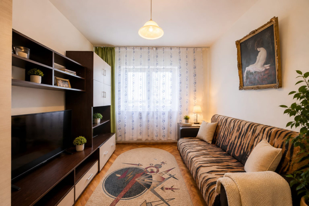 Apartament 3 camere decomandat | 65 mp utili + balcon