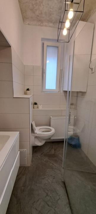 Apartament pentru inchiriere , ultracentral-centrul istoric ,mobilat si utilat