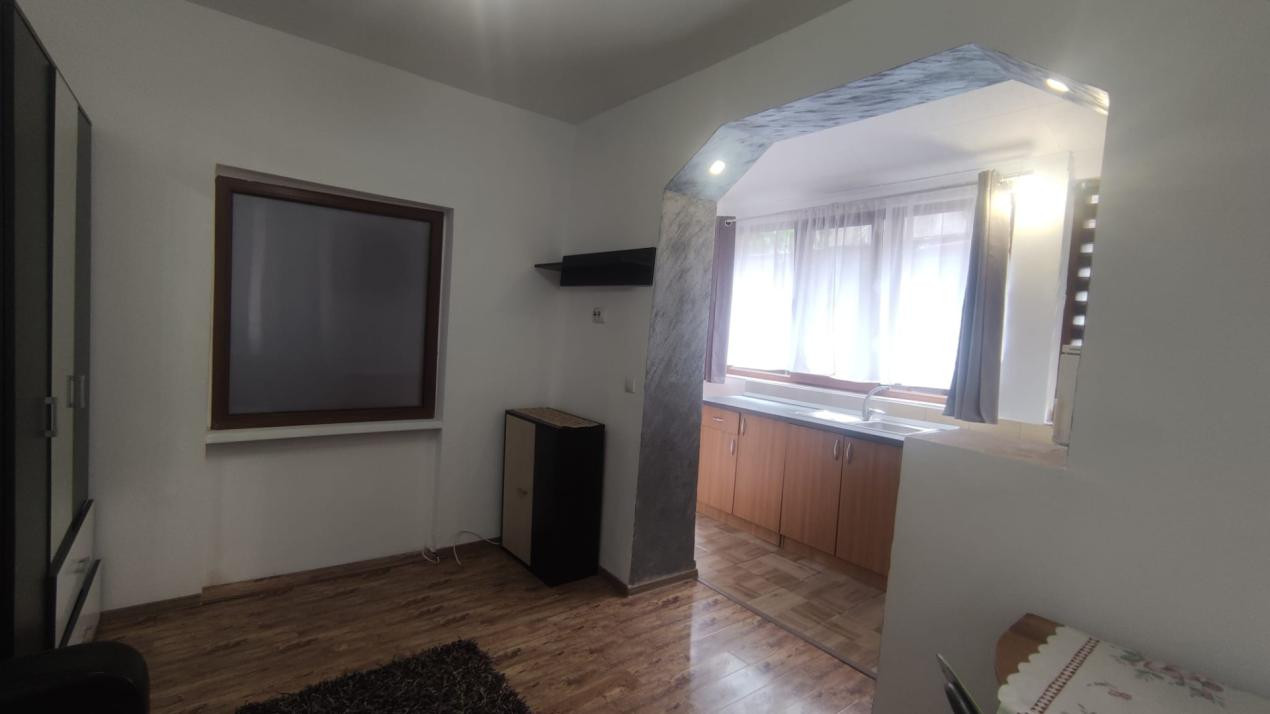 Apartament 2 camere de închiriat, la parterul unei case-zonă ultracentrală Sibiu
