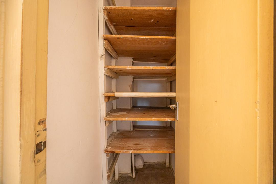 Vânzare apartament cu 4 camere - zona Calea București