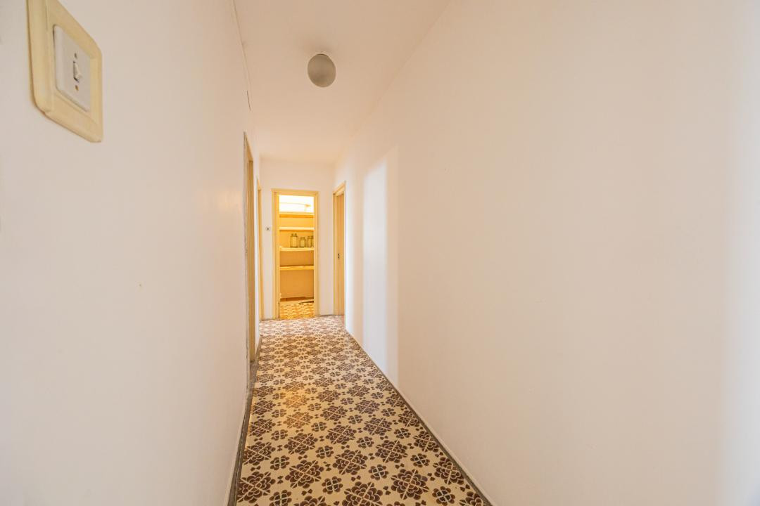 Vânzare apartament cu 4 camere - zona Calea București
