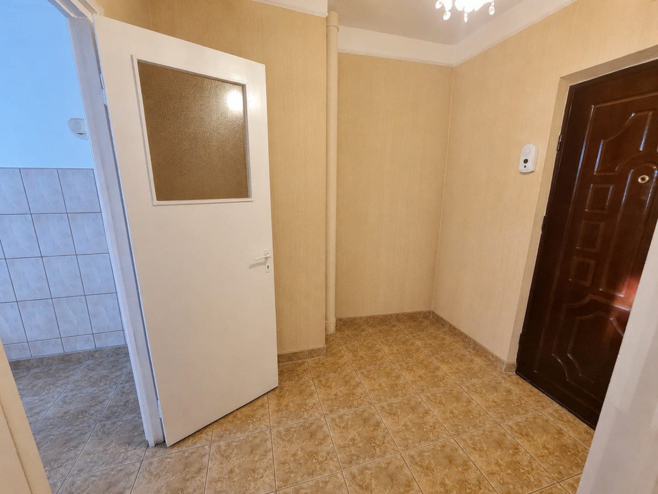Apartament cu 2 camere in Podu Ros, langa Palas!