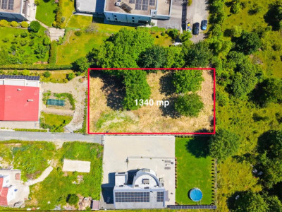 Teren 1340 mp în Cisnădioara – Cu Vedere la Cetatea Medievală și Munții Făgăraș 