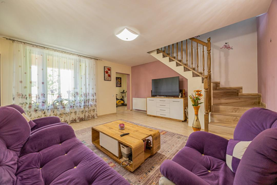 Casă  Bod+ livada, 1200mp COMISION 0%