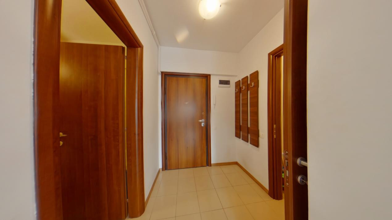 Garsoniera moderna, Astra – priveliste deosebita