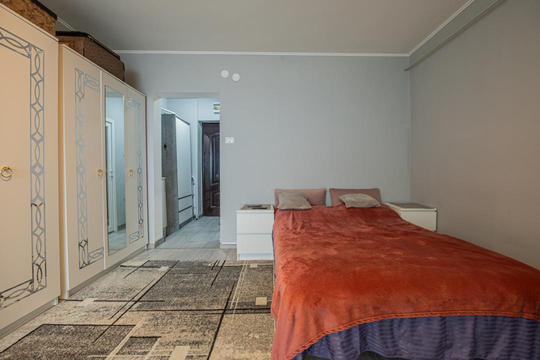 Garsonieră renovată | Complet mobilată | Zona Tractorul - comision 0%!
