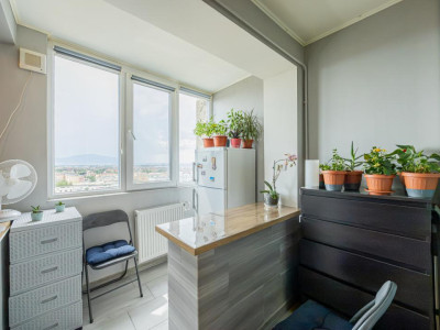 Garsonieră renovată | Complet mobilată | Zona Tractorul - comision 0%!