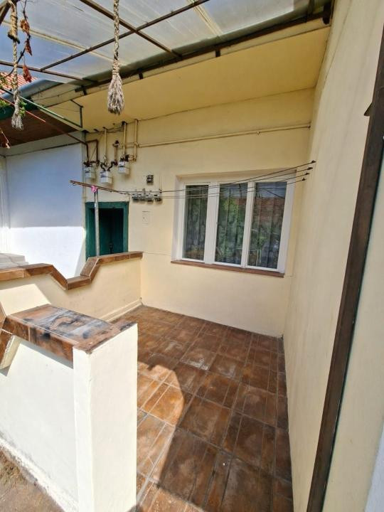 APARTAMENT DE INCHIRIAT 2 CAMERE STR LUNGA