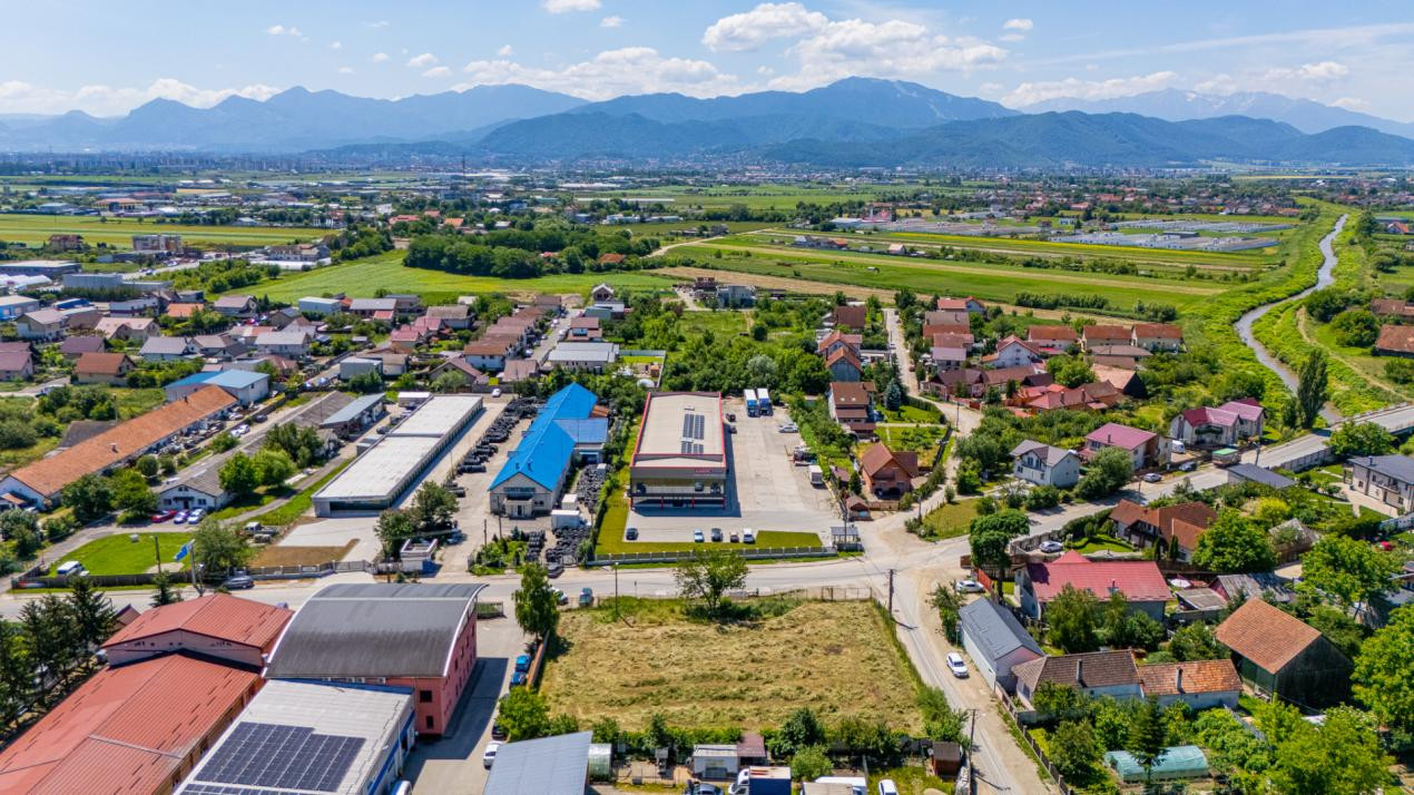 Teren intravilan 1.950 mp | Stupini, Brașov | Inchiriere exclusiv pe termen lung